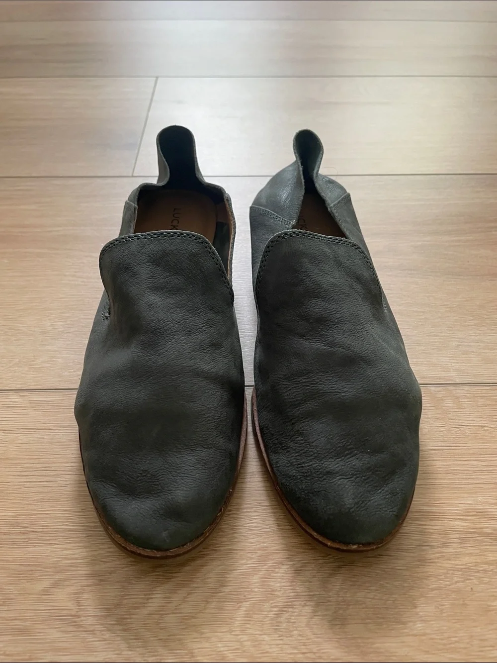Lucky Brand Cahill Olive Green Leather Loafers Women 7 Slip on Work Casual #0009